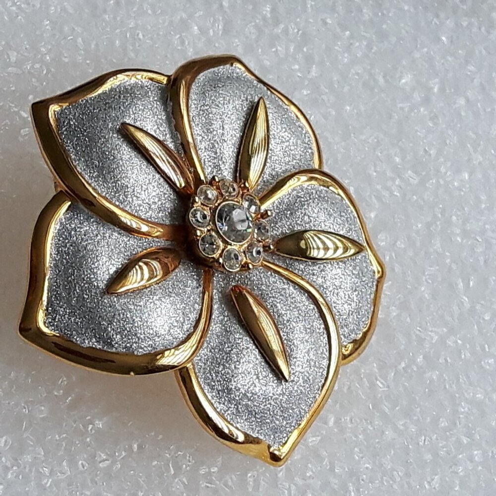 Vintage Butler Brooch Flower Pin
